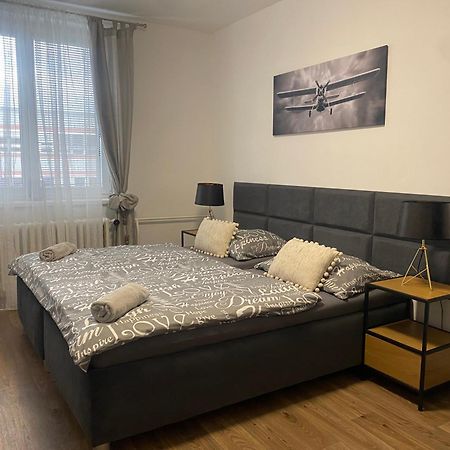 Cerna Ruze - Apartman 3 Пльзень Экстерьер фото