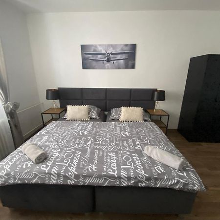 Cerna Ruze - Apartman 3 Пльзень Экстерьер фото